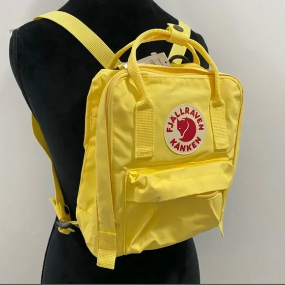 Fjallraven Kånken Bright Yellow Backpack Amazon.com | Fjallraven Men main image 4
